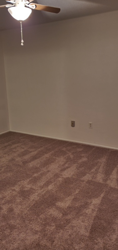 601 Riverhill Cir #B3 - Photo 6 of 18