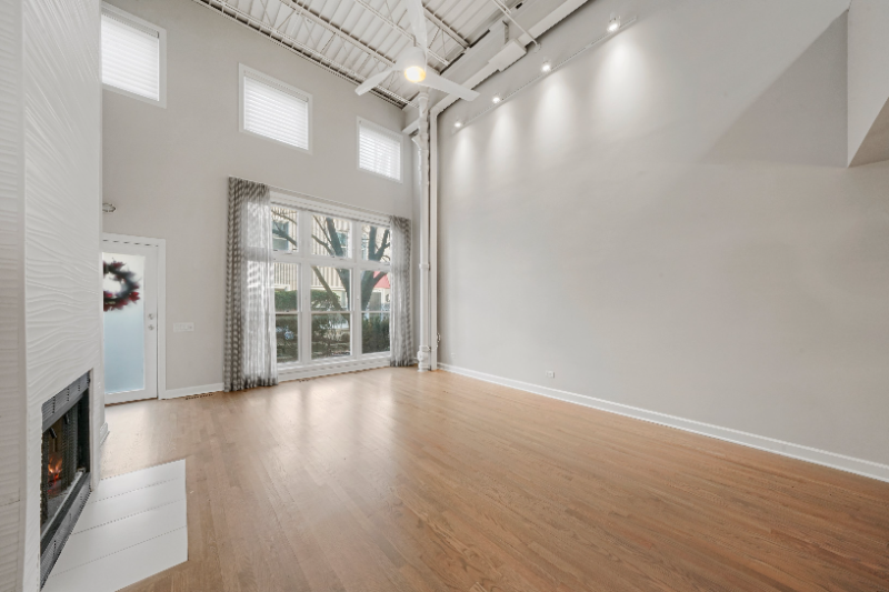 1300 W Altgeld St #138 - Photo 4 of 20