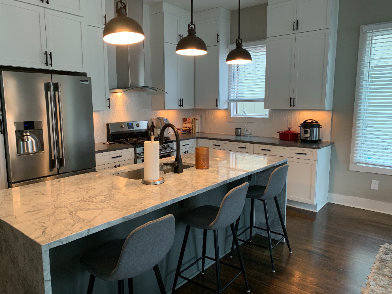 729 28th Ave N - Photo 3 of 20