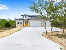 212 Roy Nichols Dr - Photo 1 of 1
