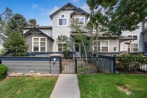 featured image of 3676 Oakwood Dr