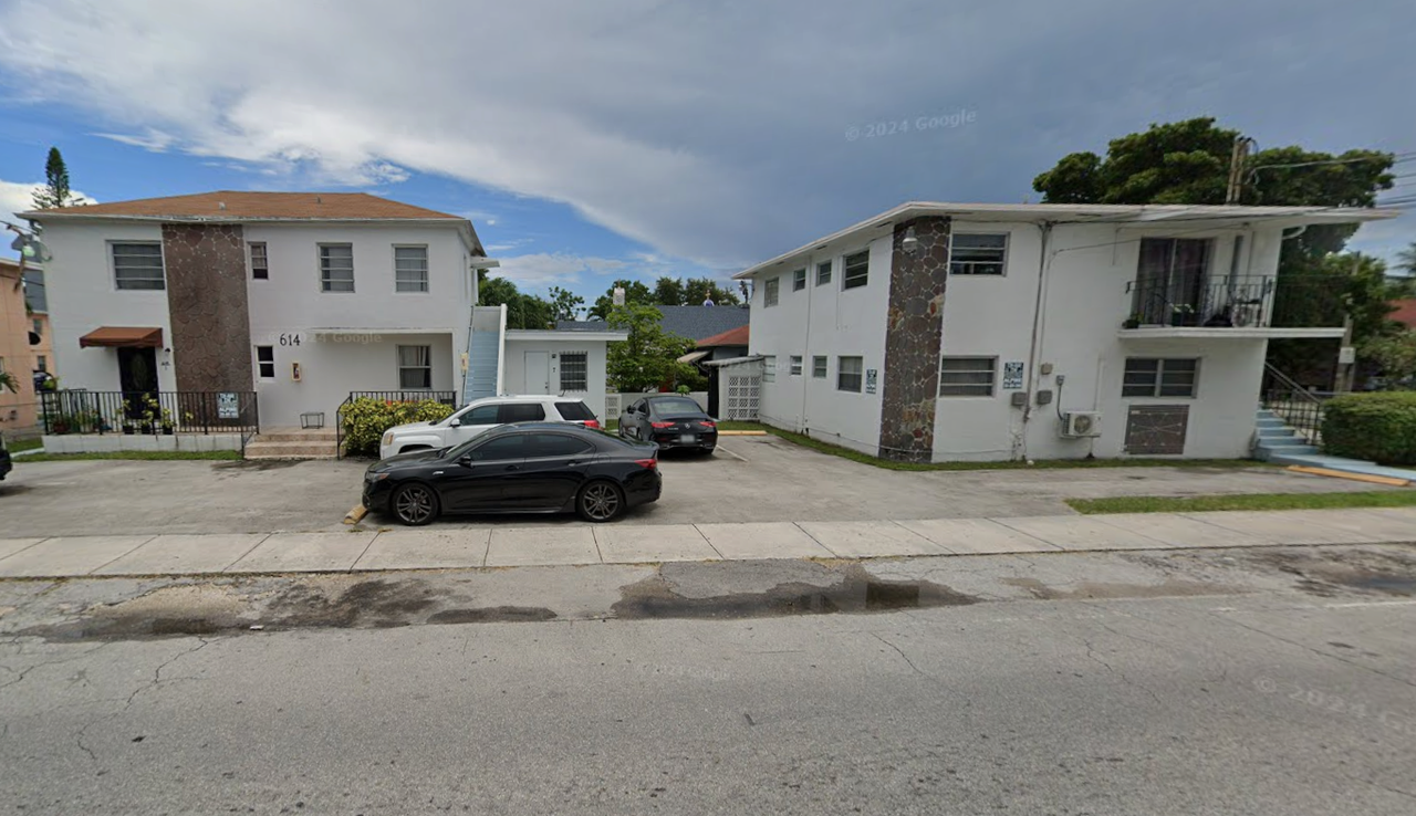 614 Sw 19th Ave #U - Photo 2 of 22