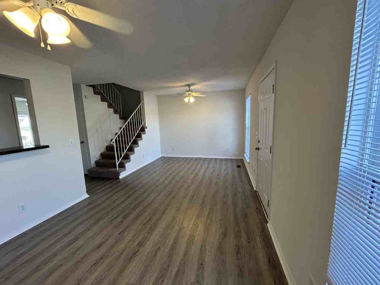 650 N Dixie Ave #A - Photo 4 of 26