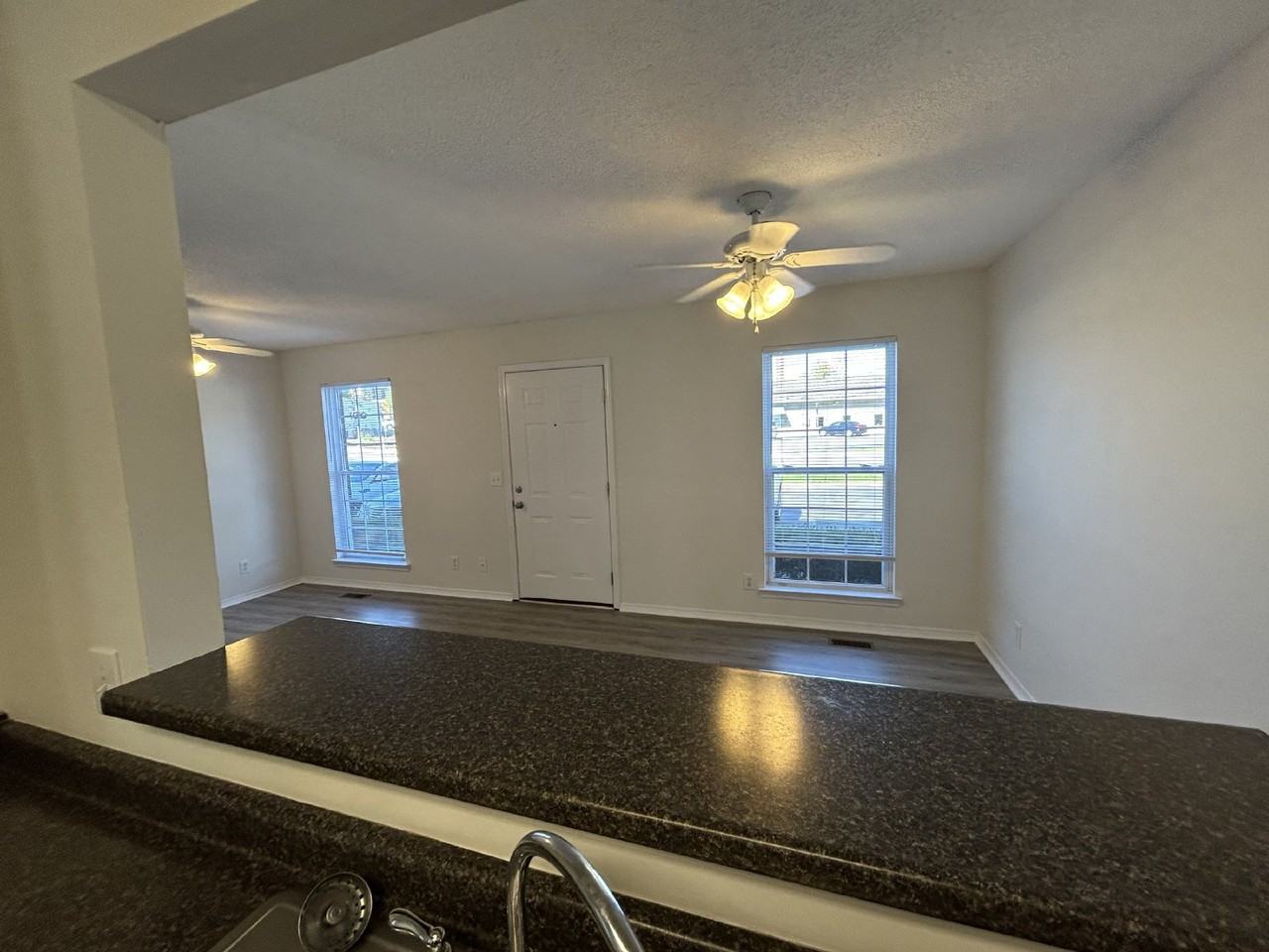 650 N Dixie Ave #A - Photo 6 of 26
