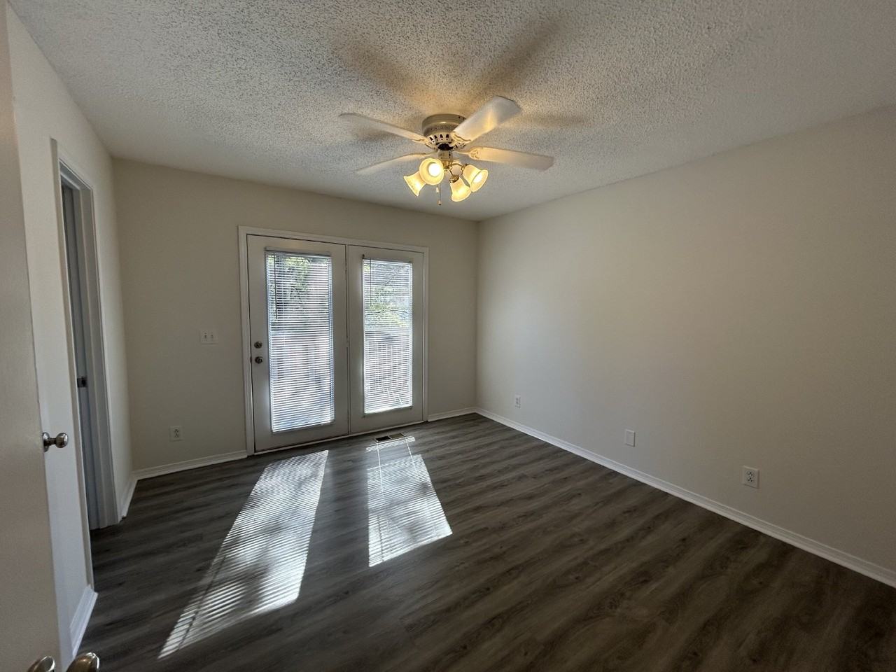 650 N Dixie Ave #A - Photo 7 of 26