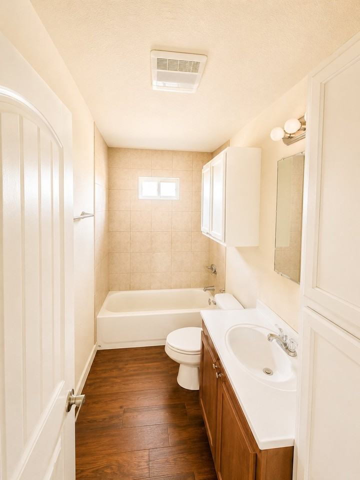 125 N Mcentire Ct - Photo 4 of 7