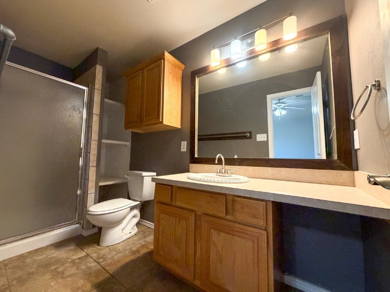 2502 106th St - Photo 7 of 10