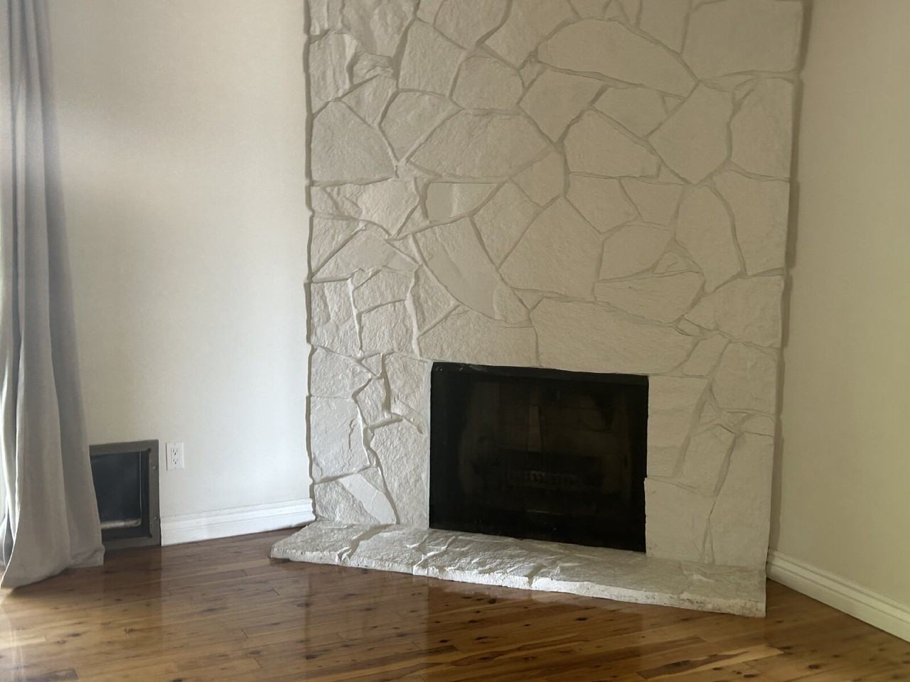 5702 Maplewood Dr - Photo 3 of 15
