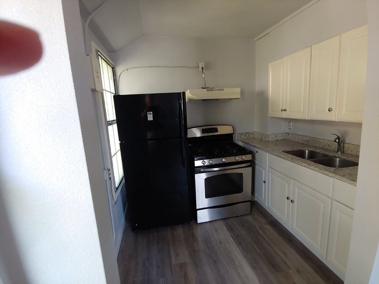 127 Sandmeyer St Apt 4 - Photo 6 of 7
