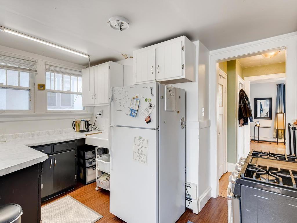 1901 Laurel Ave - Photo 5 of 20