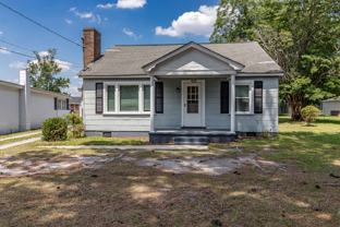 909 4th St - Photo 1 of 1