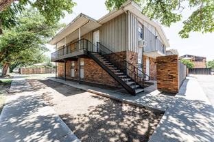 3201 35th St #2 - Photo 1 of 1