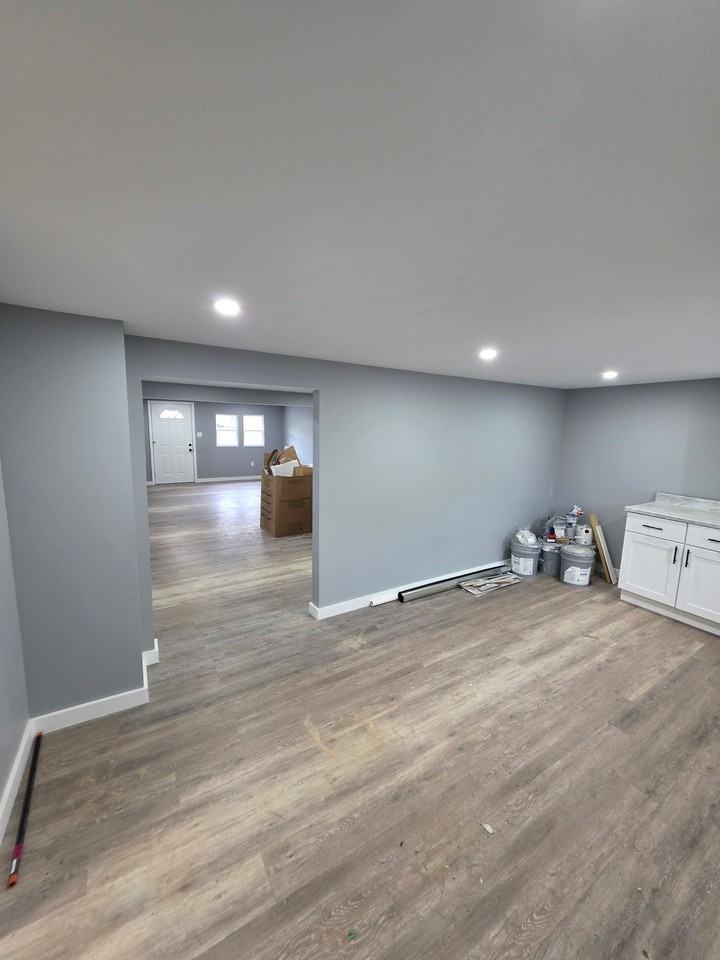 20 Greenwich St - Photo 7 of 11