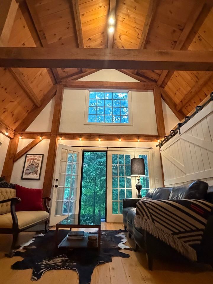 300 Chestnut Hill Rd - Photo 2 of 22
