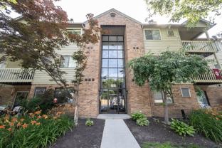 4291 Village Parkway Cir W #8 - Photo 1 of 1