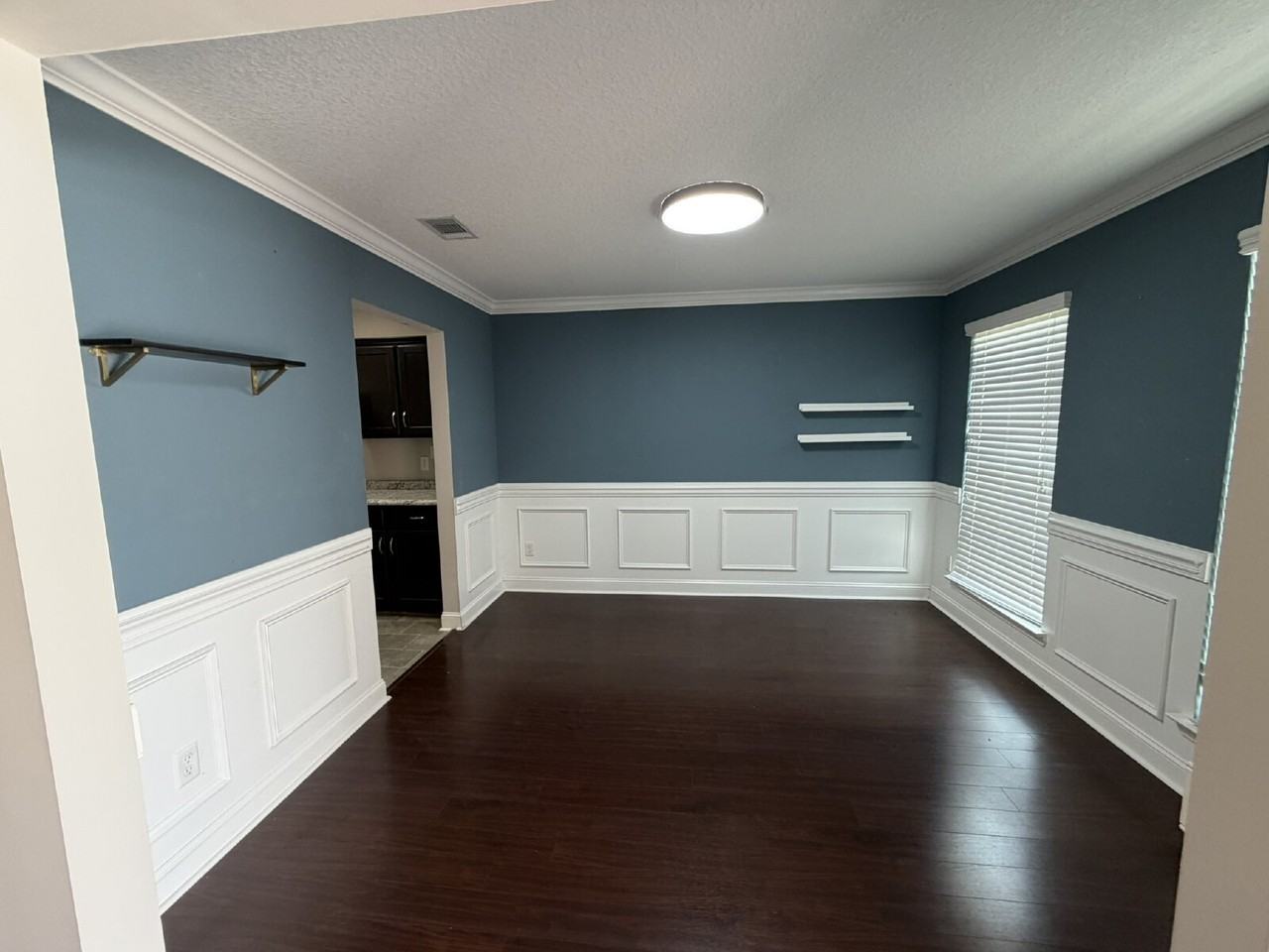664 Piedmont Ave - Photo 4 of 20
