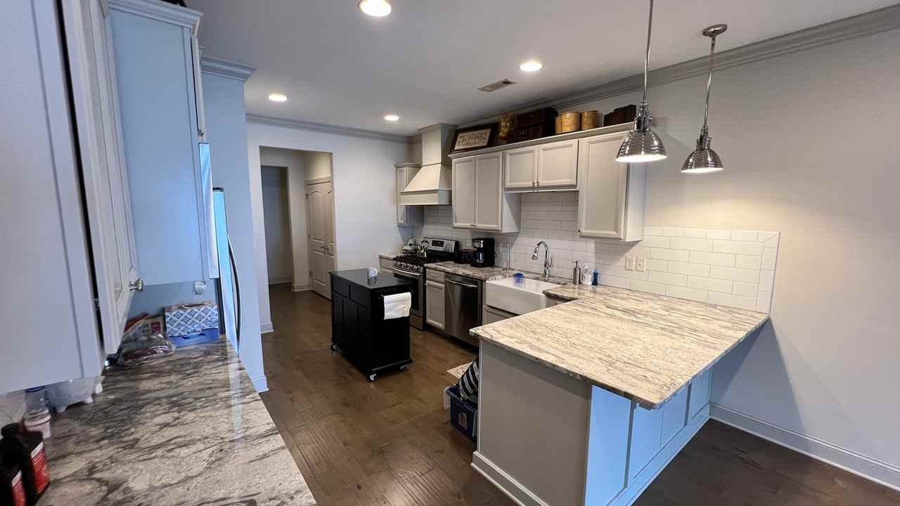 847 Wellstone Dr