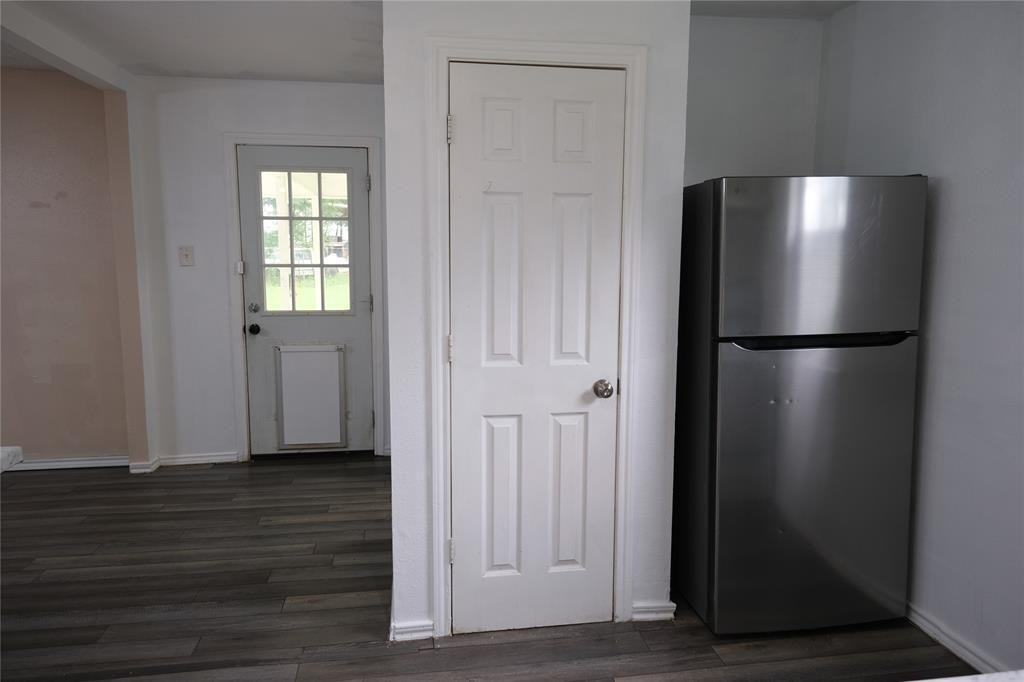 1778 Fm 1704 #C - Photo 4 of 20