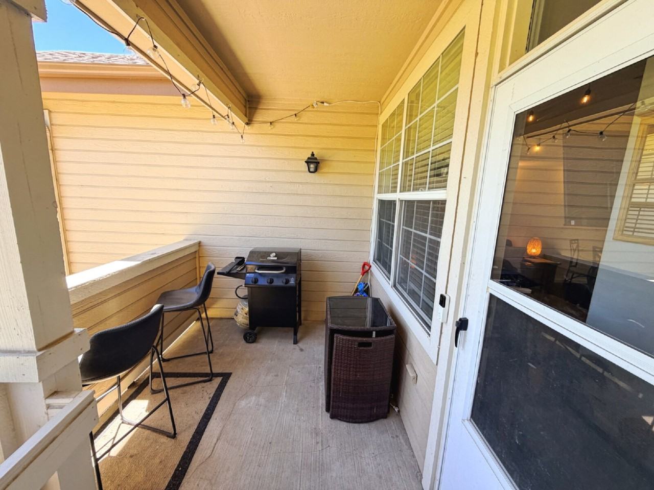 3050 W Prentice Ave #H - Photo 4 of 33