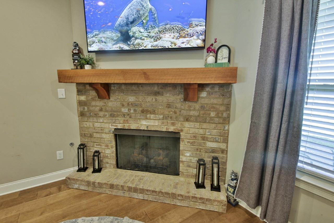 402 S Chinkapin Dr - Photo 4 of 34