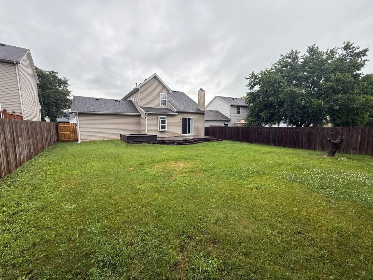 4009 Willowview Blvd - Photo 5 of 17