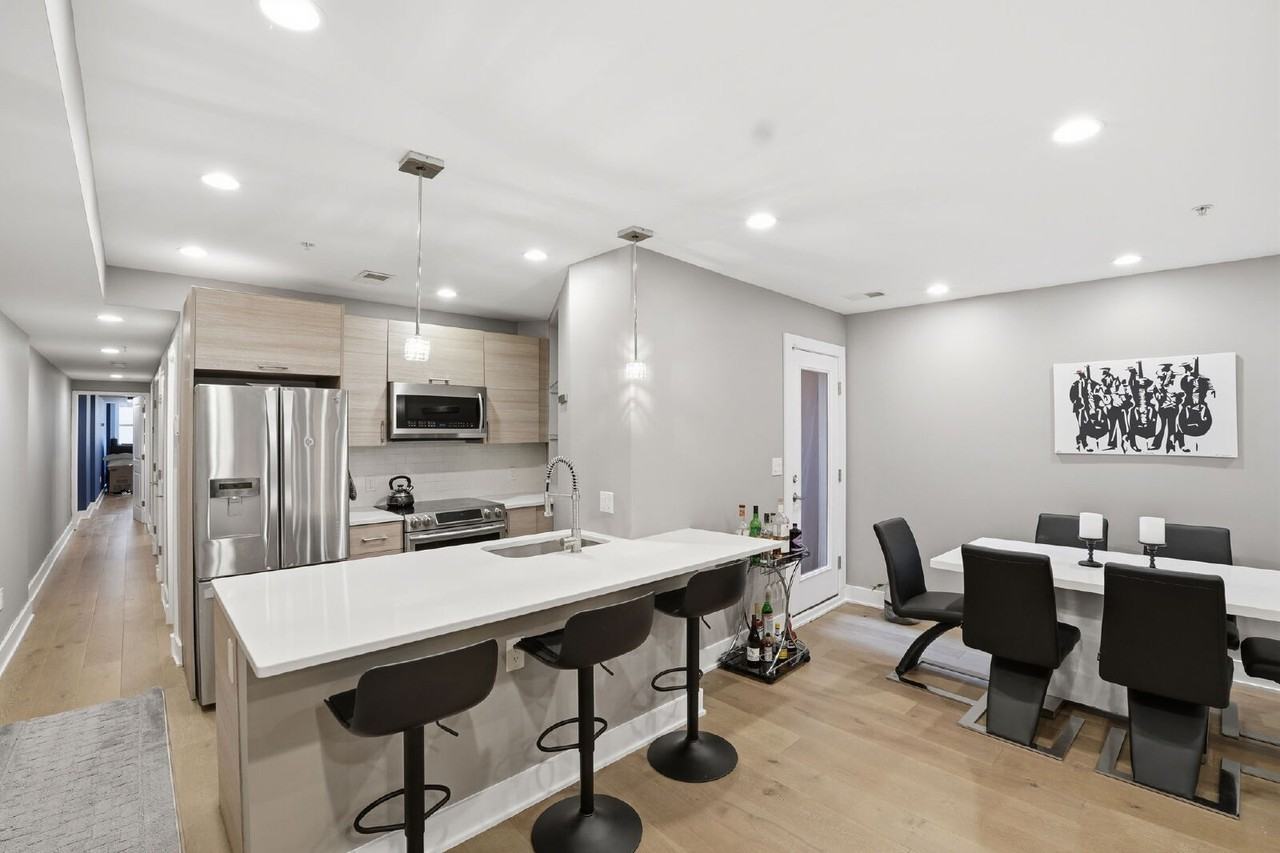 1852 3rd St Nw #A - Photo 2 of 17