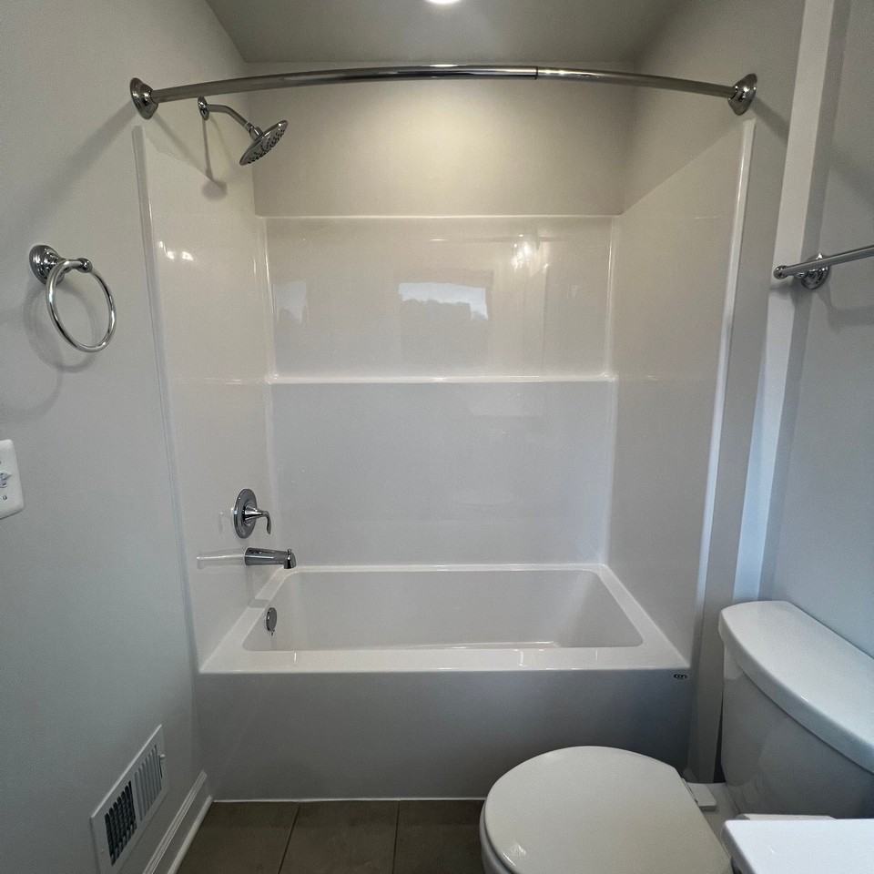 306 Flint Dr - Photo 5 of 6