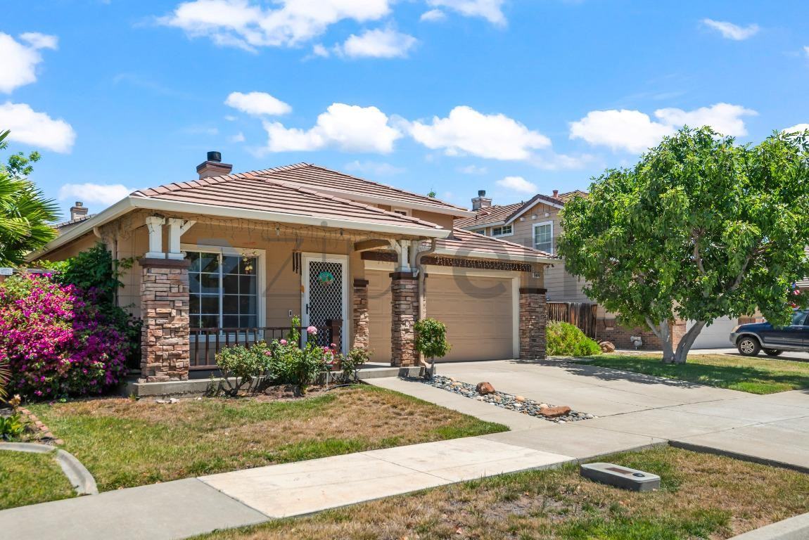6444 Half Dome Ct - Photo 2 of 26
