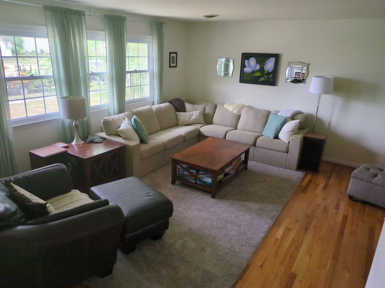 616 Oak Dr - Photo 2 of 10
