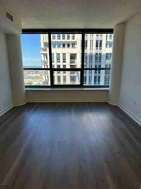 1249 S Michigan Ave - Photo 7 of 20