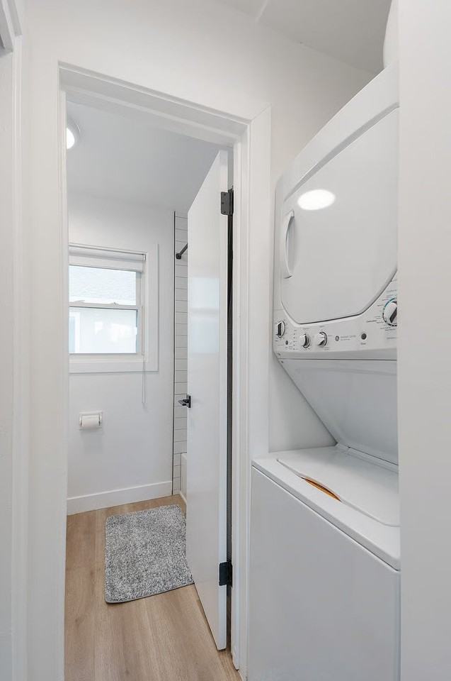 3324 V St #D - Photo 5 of 8