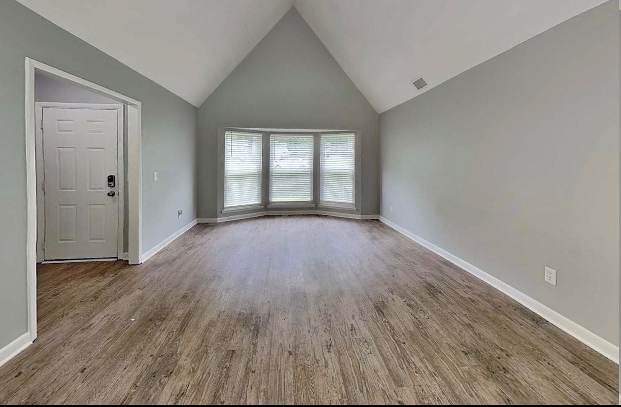 2621 Hereford Ct Sw #1 - Photo 2 of 10