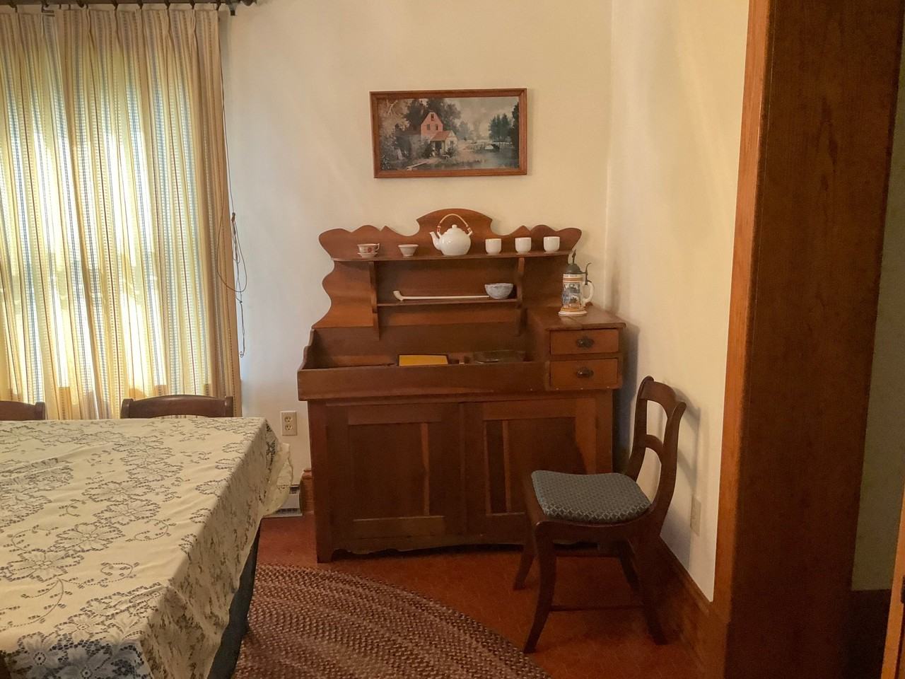 11824 Meeting House Rd - Photo 4 of 17