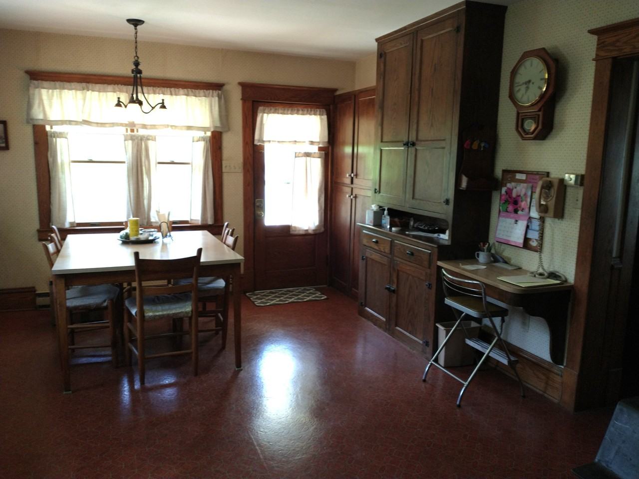 11824 Meeting House Rd - Photo 6 of 17
