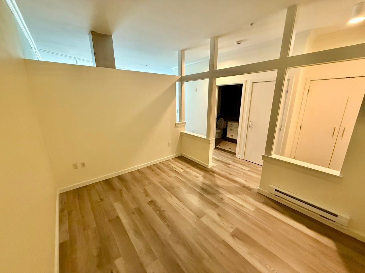 303 E Pike St #406 - Photo 2 of 20