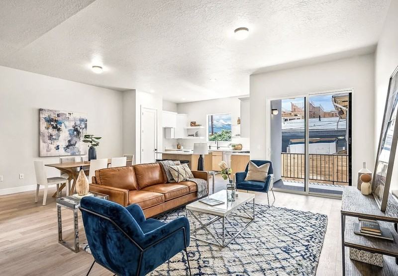 869 S Washington St #103 - Photo 4 of 18