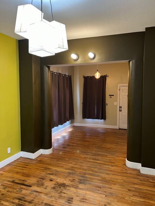 2762 Liberty Ave - Photo 7 of 11