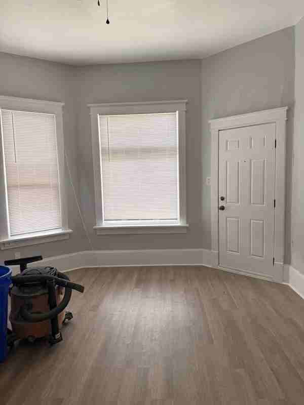 476 W Center St #3 - Photo 2 of 7