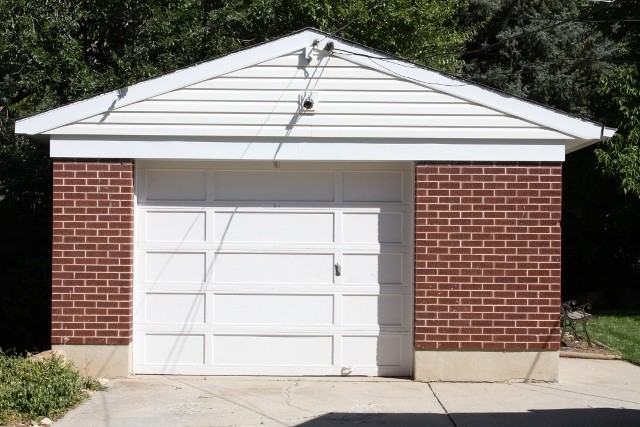 4019 S Olympic Way - Photo 3 of 21