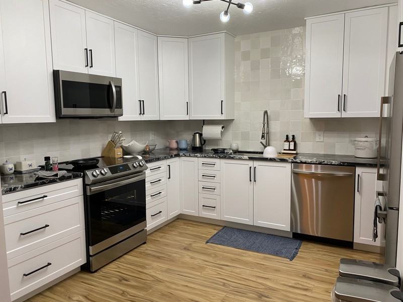 123 E 2nd Ave - Photo 2 of 37