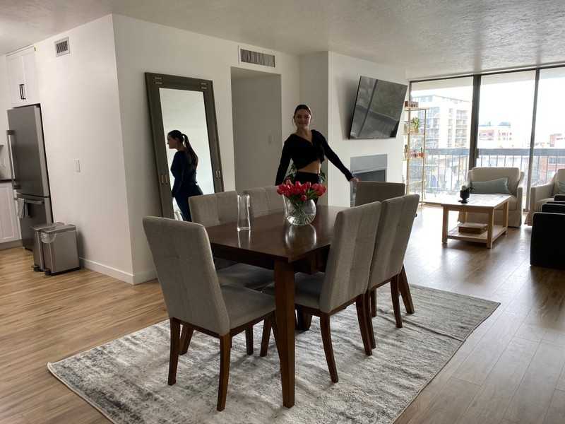 123 E 2nd Ave - Photo 7 of 37