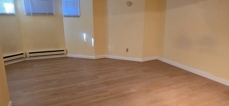 1057 S St #1 - Photo 3 of 21