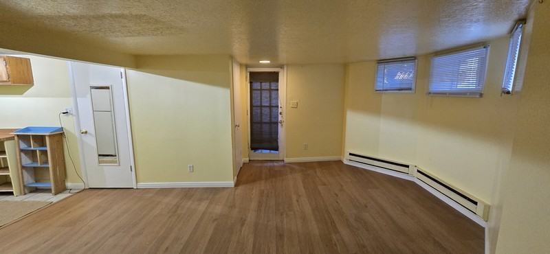 1057 S St #1 - Photo 4 of 21