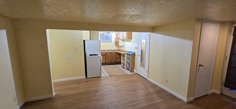 1057 S St #1 - Photo 6 of 21