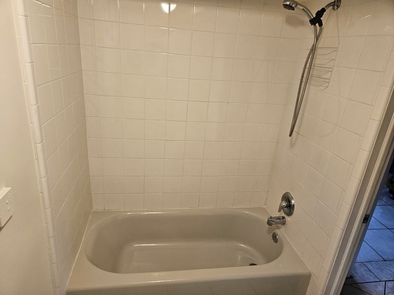 1717 E Woodside Dr #1 - Photo 3 of 8