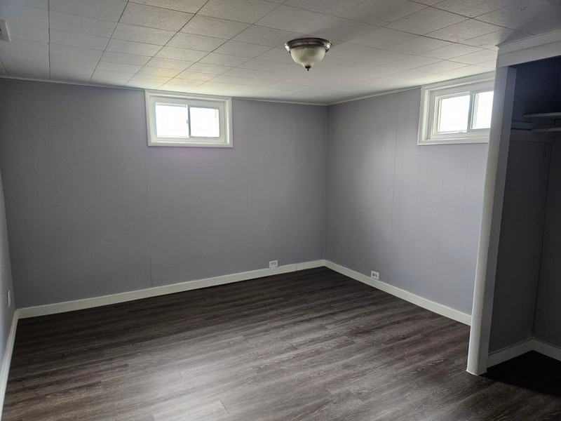 1717 E Woodside Dr #1 - Photo 5 of 8