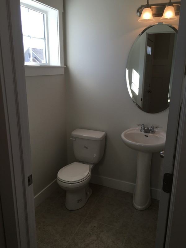 153 E St - Photo 7 of 9