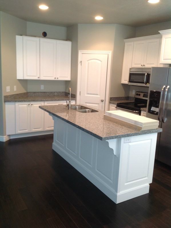 214 Es - Photo 5 of 27