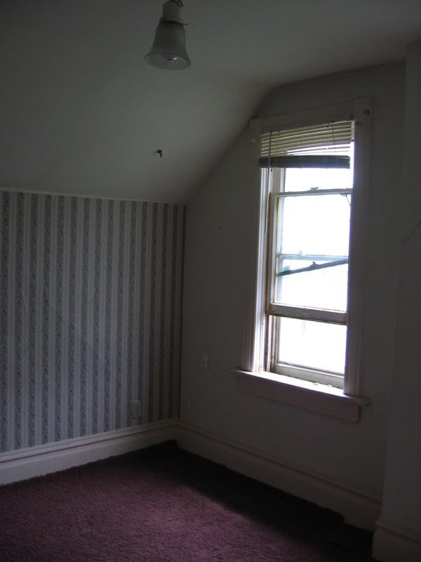 354 S St #1 - Photo 4 of 7