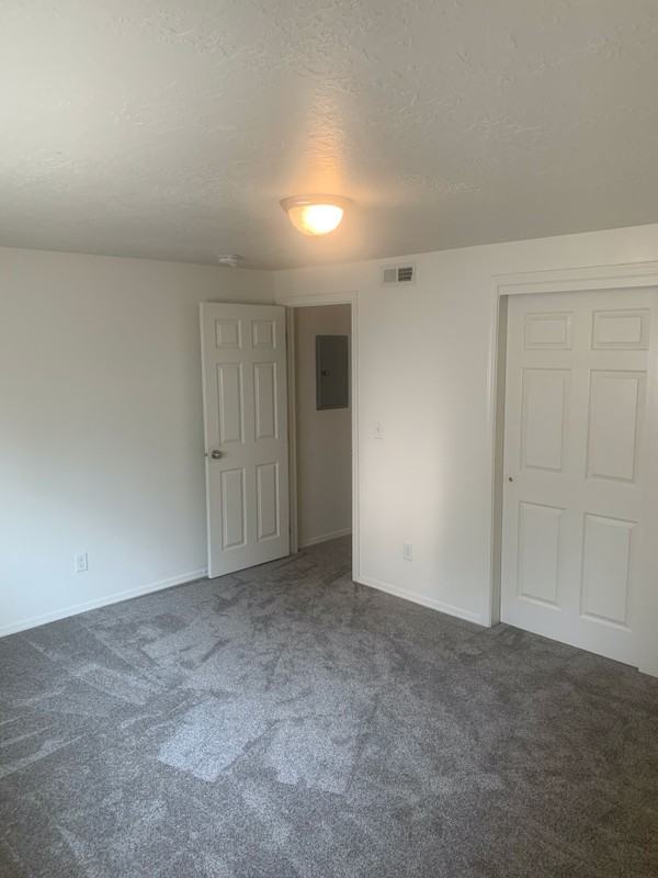 753 Sw #1 - Photo 6 of 7